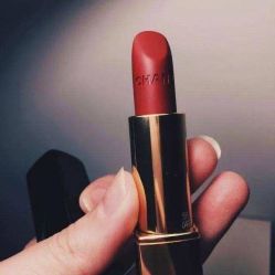 -Chanel