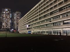 -燕子岗体育场