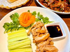 -壹湖两岸·鱼鲜山里菜(东江湖店)
