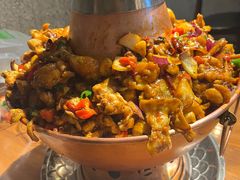 -炉小二铜锅牛蛙•川湘菜(三里屯店)