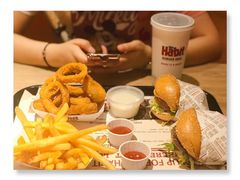 -The Habit Burger Grill 哈比特汉堡(复兴soho店)