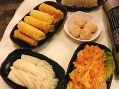 -鲜入围煮花胶鸡海鲜火锅