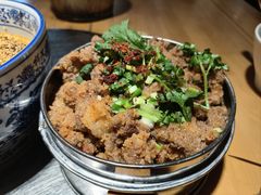 -大众跷脚牛肉馆·非遗传承单位(峨眉山店)