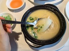 鸡煲翅-侨美·唐荔园·40年地道粤菜