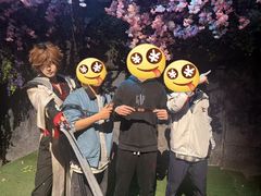 -暴风岛沉浸式体验馆(百联世纪店)