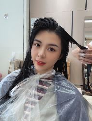 -HANI SALON