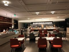 大堂-鲜艳西餐厅(衡山路十二号华邑店)