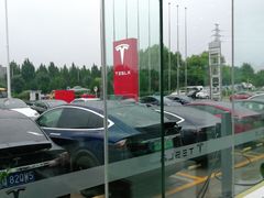 -TESLA 特斯拉(北京南四环中路特斯拉中心)