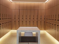 -涨巢·潮玩水疗局