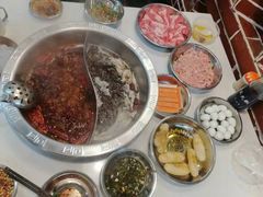 -憨铁匠老火锅(龙岗万科里店)