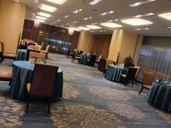 -西安绿地假日酒店