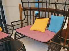 -喜鹊愉家酒店(郑州曼哈顿博览中心地铁站店)