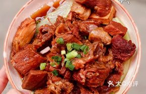 Column Hou Beef Brisket Noodle-Free Meal