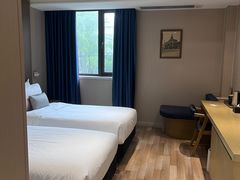 -上海浦东机场海上铂悦酒店