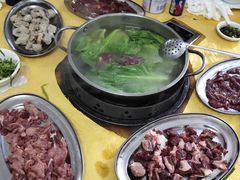 -五洞培记山庄·鲜牛肉火锅