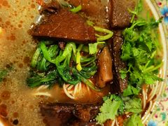 -金杨拉面王小吃面馆·牛三宝面·红烧牛肉粉