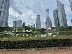 -陆家嘴中心绿地