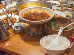 -野山舂·贵州现舂酸汤牛肉(鸿通城店)