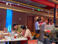 -肥肥虾庄·金牌油焖大虾(杨园滨江时代walk店)