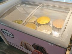 -宝利来国际大酒店-凤凰阁旋转餐厅