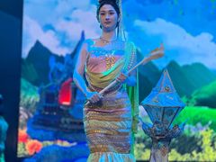-金东尼人妖秀