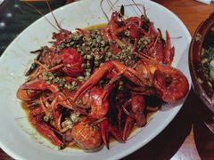 -琥珀老六龙虾(四里河店)