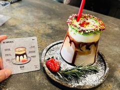 花环-BE NORMAL CAFE(霞溪路店)