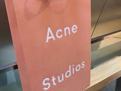 -Acne Studios(芮欧百货店)