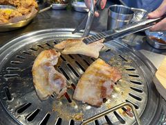 -哈哈碳都·牛肋条无限自助烤肉(台江万达店)