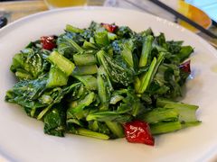 -小河公主秘制烤羊腿(小绿谷店)