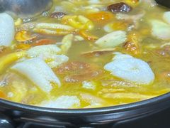 -一朵菌·野生菌探索家火锅(南亚店)