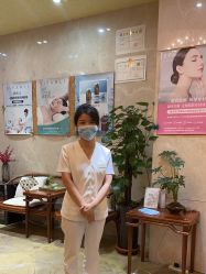 -思妍丽美容中心