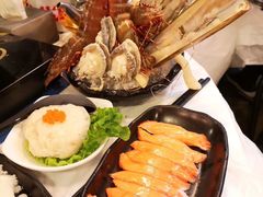 -鲜入围煮花胶鸡海鲜火锅