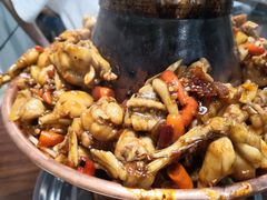 -超越炭火牛蛙火锅鸡(河东店)