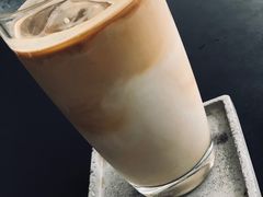 -UNI UNI(环亚凯瑟琳店)