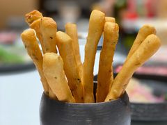 茴香小油条-红鼎豆捞·非遗鲍皇汤火锅(宝丰路店)