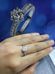 -威德钻石-克拉钻大本营(南京东路店)