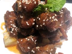 -万重锦·人文川菜馆(骡马市店)