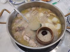 -朴小妹人参鸡汤火锅(长白山万达店)