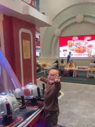 -奈尔宝·儿童乐园·亲子餐厅(华采天地店)