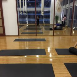 -亦美瑜伽·普拉提