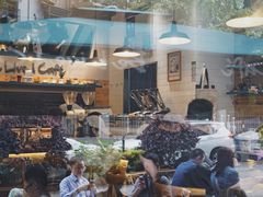 -Be Lived Cafe比例咖啡(摩天轮店)