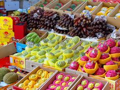 自助取餐区-新鸿港水果市场