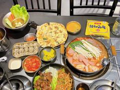 五花肉部队火锅-HOTISLAND海鸡岛·韩国料理(江南西店)