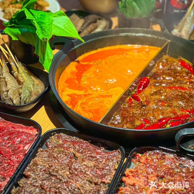 店铺名称:超岛自选火锅(合生汇店)在京A旁边