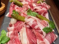 -恰餐厅及酒吧 CHAR Bar & Grill (北京丽都皇冠假日店)