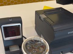 -麦当劳(鄂尔多斯机场店)