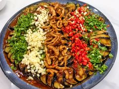 -一口猪海鲜浑锅·东北家常菜