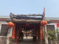 -旺角小渔村·海肠捞饭开创者(环山路店)