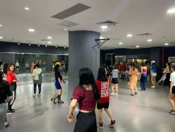 -5KM舞蹈街舞工作室